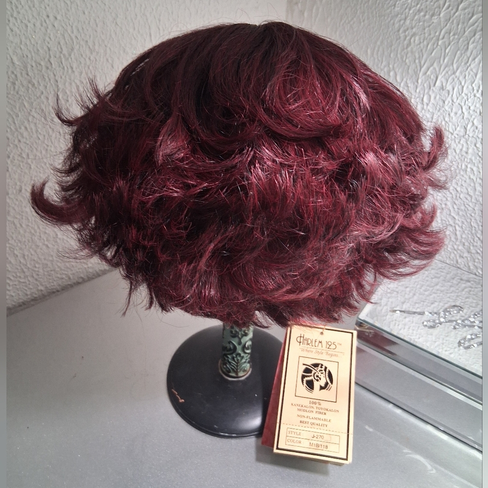 Harlem 125 Color M1B/118 Wig NWT  Never Used